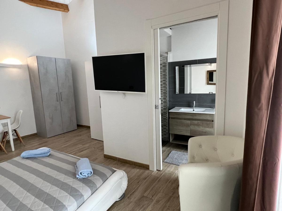 L'Angelo Bianco Apartamento Pula Exterior foto